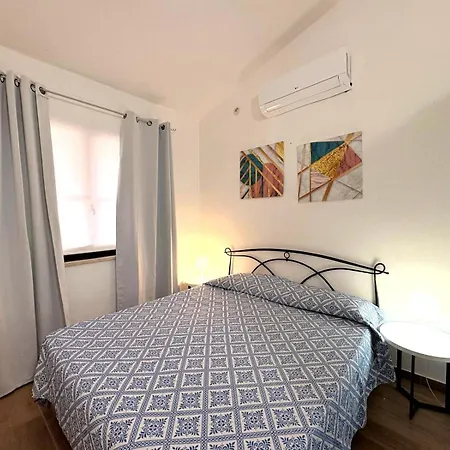 Costa Rei Bilo Turagri Vista Mare مونتي ناي