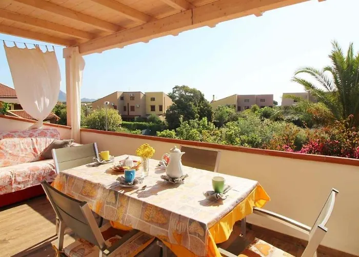 Costa Rei Bilo Turagri Vista Mare モンテ・ナイ